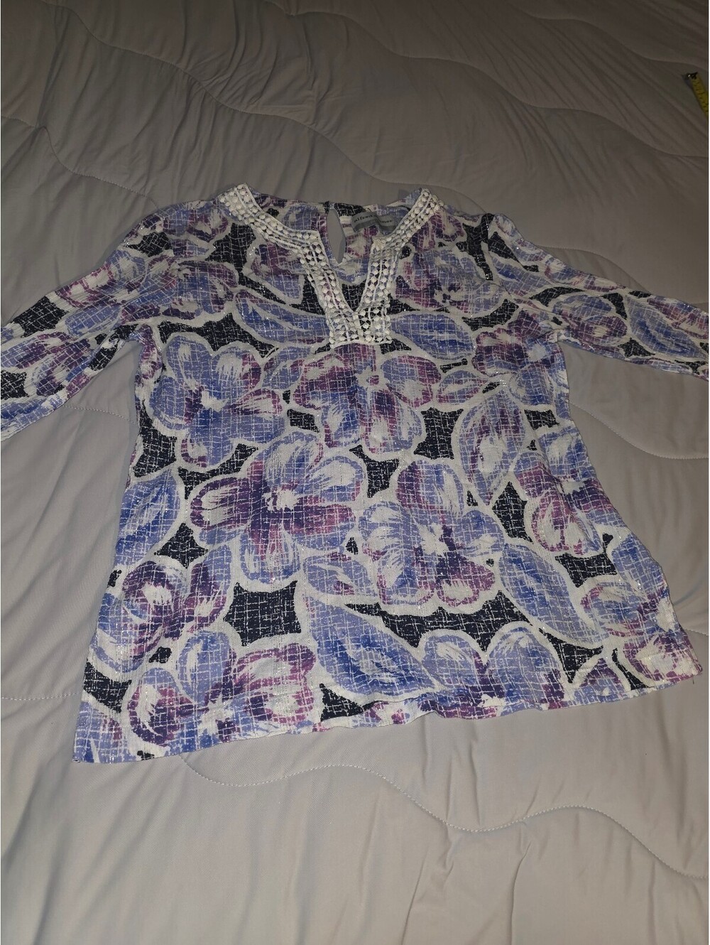 Alfred Dunner Womens Lavender Purple Floral Lace 3/4 Sleeve Top with Necklace 6P